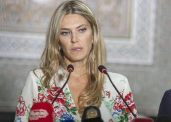 Scandalo Qatargate: l’ex vicepresidente del PE Eva Kaili esce di prigione, per lei braccialetto elettronico