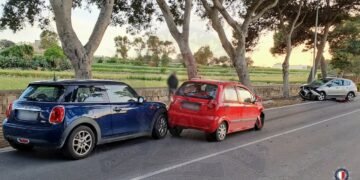 Scontro tra tre auto a Zejtun, donna e bimbo di 7 anni in gravi condizioni