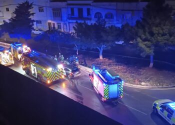 Scontro tra auto a Qormi, due feriti
