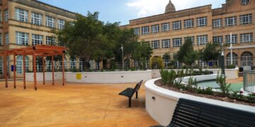 Al St. Vincent de Paul inaugurato il giardino “terapeutico” per persone affette da demenza