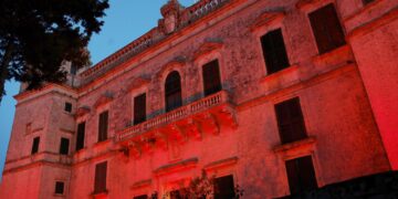 Giornata Mondiale del Donatore di Sangue: i Palazzi Presidenziali si illuminano di rosso