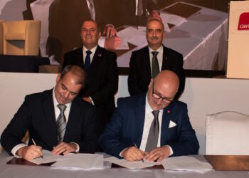 Em@ney e GWU fanno la storia e lanciano rivoluzionario servizio di pagamenti a vantaggio dei lavoratori