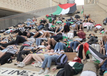 Manifestanti in protesta a Valletta: «Gaza massacrata da Israele con la complicità dell’Europa»