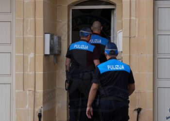 Controlli anti-clandestini a Gozo, in manette 49 irregolari