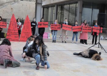 “Resistere alla cultura della violenza”: l’inno delle attiviste scese in piazza a Valletta