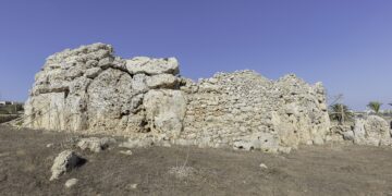 Caos dopo l’ok della Planning Authority al blocco di appartamenti nella zona cuscinetto UNESCO dei templi di Gigantija