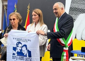 Roberta Metsola in visita a Palermo riceve premio per la lotta alla corruzione e inaugura l’anno accademico