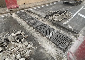 Mosta: l’epopea di Triq il-Kbira, chiusa di nuovo per la sostituzione delle griglie di scolo