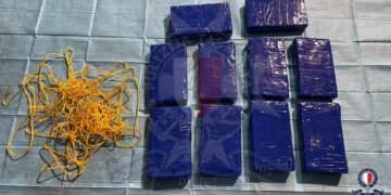 15 chili di cocaina nascosti nel Suv sbarcato dal catamarano