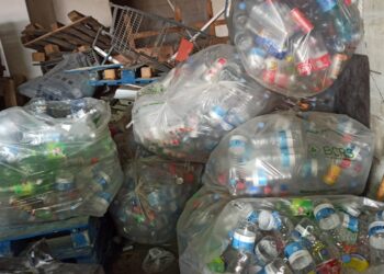 L’ira di un commerciante: «Non aderiremo più al BCRS. Il sistema di raccolta delle bottiglie è una truffa»