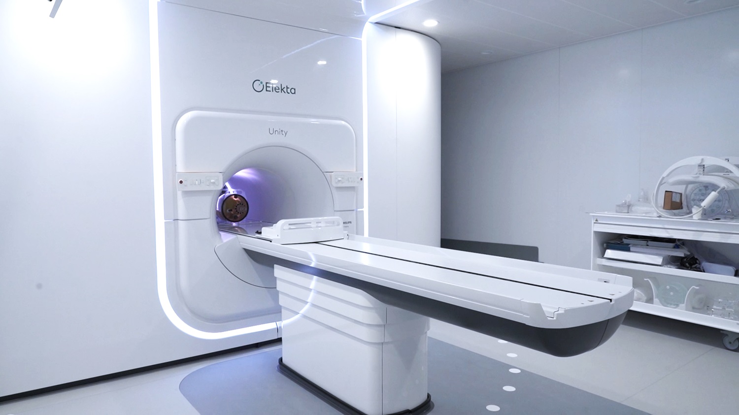 Al Sir Anthony Mamo presto attivo un innovativo macchinario per le cure