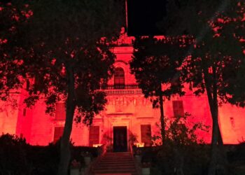 Giornata Mondiale del Donatore di Sangue 2024: i Palazzi Presidenziali si illuminano di rosso
