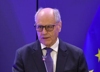 Maxi-frode ospedali pubblici, Edward Scicluna non lascia la poltrona. PN chiede riunione urgente del Parlamento