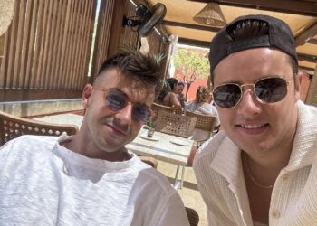 El Shaarawi a Malta. L’attaccante della Roma immortalato in un selfie