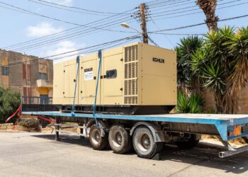 I generatori di “emergenza” piazzati in strada costerebbero ad Enemalta 10mila euro l’ora