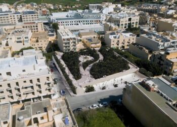 Il parcheggio nel cuore di Victoria potrebbe presto trasformarsi in un’autorimessa multipiano con area verde