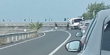 Schianto in curva sulla Ragusa-Modica; due centauri maltesi ricoverati in codice rosso