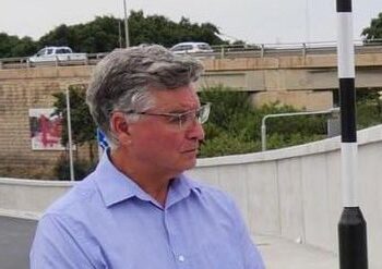 Caduta fatale nel vano ascensore, la vittima è l’ingegnere Robert Schembri