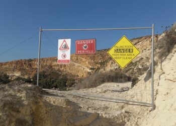 Fomm ir-Rih, Ong chiede di rivedere la posizione della transenna: blocca l’accesso a chi va in spiaggia