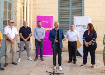 Malta si veste di colori e di allegria per il carnevale estivo
