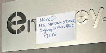 Em@ney, clienti in balia dell’istituto affrontano interruzione dei servizi