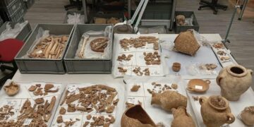 Scoperta tomba punica di 2.300 anni fa durante i lavori per il nuovo parcheggio del Mater Dei