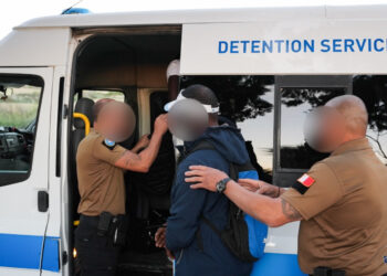 Raid anti-clandestini sul territorio, 45 irregolari in manette