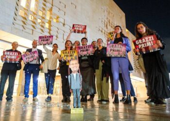 A Robert Abela il premio “Primo burattino” per la «leale dedizione» dimostrata ai costruttori