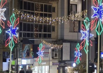 Natale con poche luminarie a Sliema, il Comune si giustifica: «nessun appaltatore si è fatto avanti»