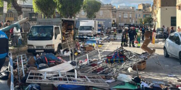 Auto piomba sul mercato all’aperto di Zabbar: undici feriti, otto in ospedale