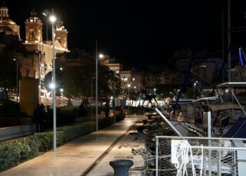 Cospicua si “accende”: inaugurato il nuovo sistema di illuminazione a led del molo numero 1