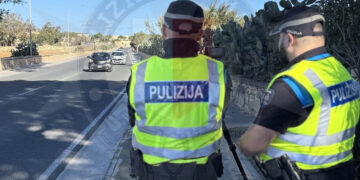pistola laser autovelox speed gun eccesso di velocità