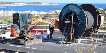 A Mellieha si rafforza la rete di distribuzione di energia elettrica: posati quattro chilometri di nuovi cavi