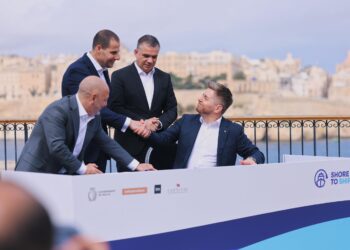 Malta sigla accordo “storico” con Carnival Corporation per l’alimentazione elettrica delle navi da crociera