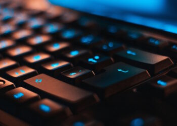 tastiera, computer, dark web, pc, hacker,