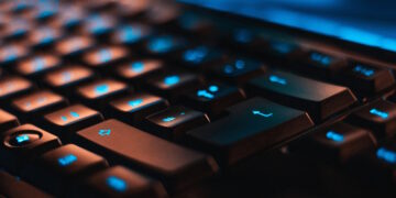 tastiera, computer, dark web, pc, hacker,