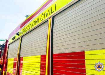 Incendio in un’officina a Ghaxaq: Vigili del Fuoco domano le fiamme