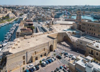 Nuova vita per Senglea: restaurato lo storico ingresso della città e le mura di Fort Sant Mikiel
