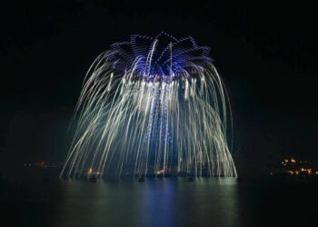 Malta prima in Europa ad autorizzare lancio di fuochi d’artificio con i droni