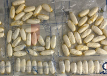 Da Bruxelles a Malta con 100 ovuli di cocaina purissima nello stomaco: arrestato in aeroporto