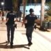 Bimbo maltese si perde tra la folla a Marina di Ragusa: ritrovato dopo mezz’ora di ricerche