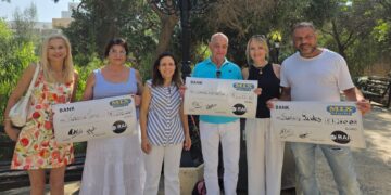 Ricompensa ai quattro cittadini che hanno aiutato ad acciuffare il serial killer dei gatti