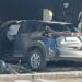 Taxi sfonda la vetrina e piomba dentro un salone di parrucchieri a Santa Venera