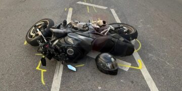 Incidente tra auto e moto a Fgura, centauro in ospedale