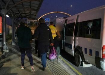 Blitz anti-clandestini, 46 arresti durante ispezioni su strada