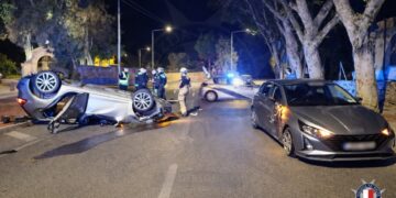 Auto si ribalta a Lija, ventenne in condizioni critiche