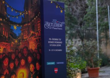 Santa Venera si trasforma in “Betlemme”: nei giardini storici un villaggio natalizio con presepe vivente