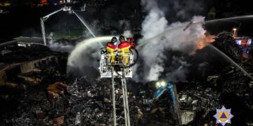 Incendio a Marsa, il conto dell’emergenza: 166mila euro per spegnere le fiamme al deposito di rottami
