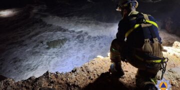 Travolta da un’onda a Cirkewwa, si cerca ancora la tredicenne polacca