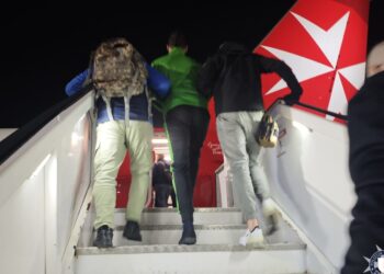 Condannato per furto e droga, espulso verso il Nord Africa